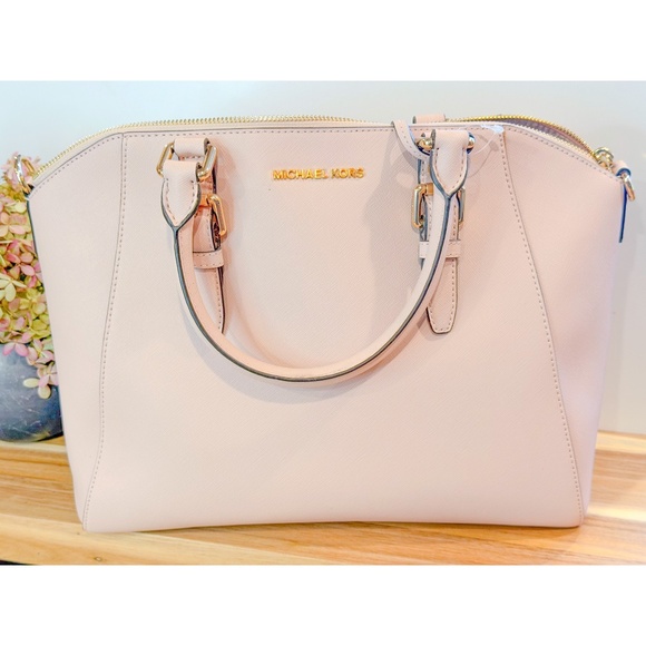 NWT- MICHAEL KORS CIARA BLOSSOM LARGE TOP ZIP SATCHEL - Picture 2 of 9